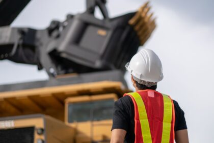 Ministerio de Minería: cómo postular a las ofertas de trabajo con sueldos que superan los $2.000.000