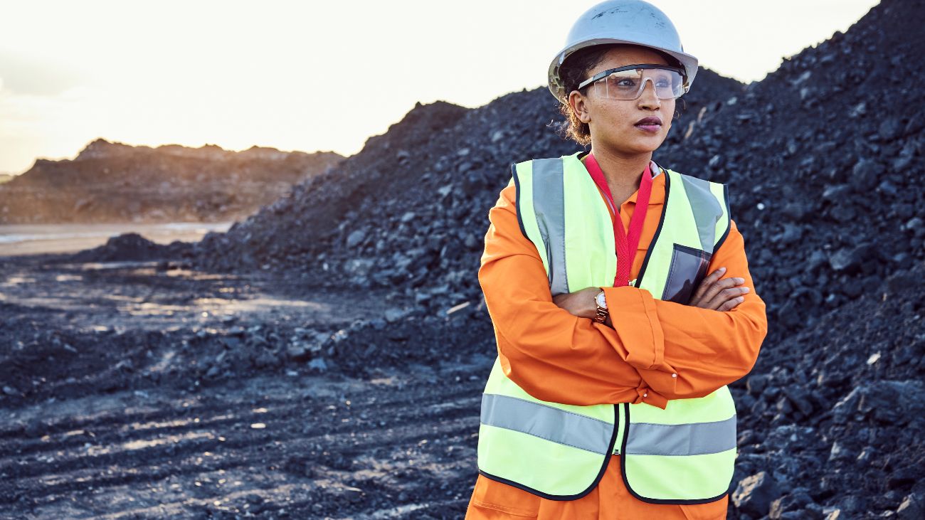 Inclusión de mujeres en Codelco Salvador: Programas exclusivos en minería