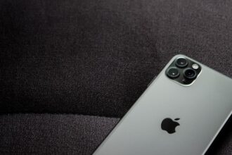 ¿Buscando comprar un iPhone? Estas son las marcas que tendrán descuentos durante el Black Friday 2024