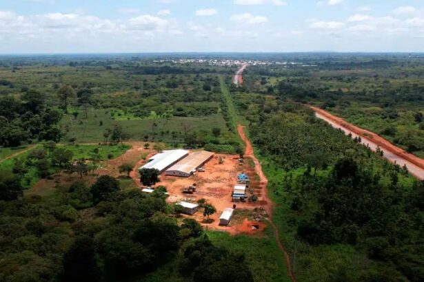 Inauguración del proyecto minero en Koné para transformar economía