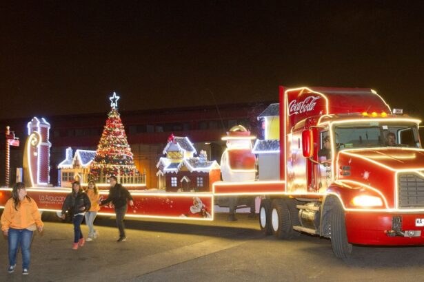 Caravana Navideña Coca Cola Ilumina Concepción Hoy