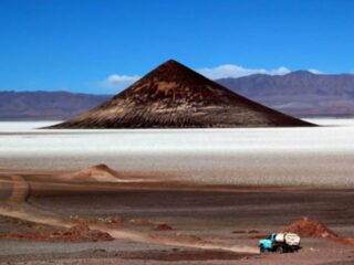 Lithium Chile amplía control en Salar de Arizaro, Argentina: adquiere 17,8% adicional y consolida liderazgo en mercado de litio