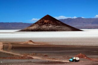 Lithium Chile amplía control en Salar de Arizaro, Argentina: adquiere 17,8% adicional y consolida liderazgo en mercado de litio