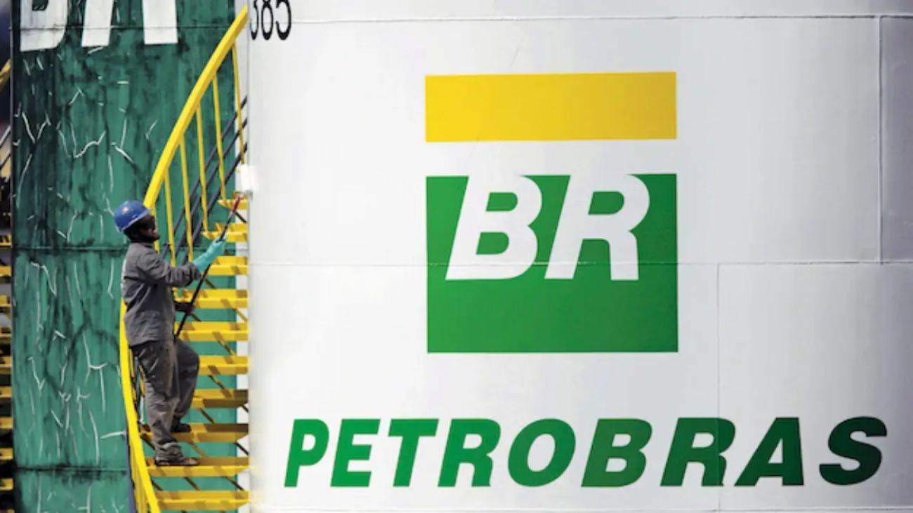 Petrobras anuncia inversión de $2.800 millones en nueva flota de buques para optimizar operaciones offshore