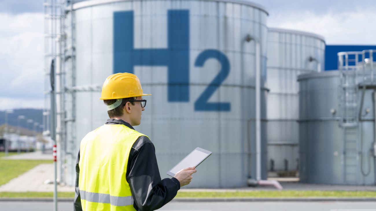 Hitachi Energy Impulsa la Revolución del Hidrógeno Verde en América Latina: Desafíos y Oportunidades Expuestos en el World Hydrogen Latin America 2024