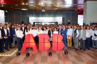 ABB Impulsa la Innovación en Minería y Sectores Clave con Nuevas Tecnologías en la Conferencia de Industrias de Proceso 2024 en Chile