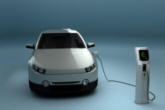 Récord de ventas de vehículos eléctricos: China domina con 1,3 millones de unidades en noviembre, impulsando un crecimiento global del 25%