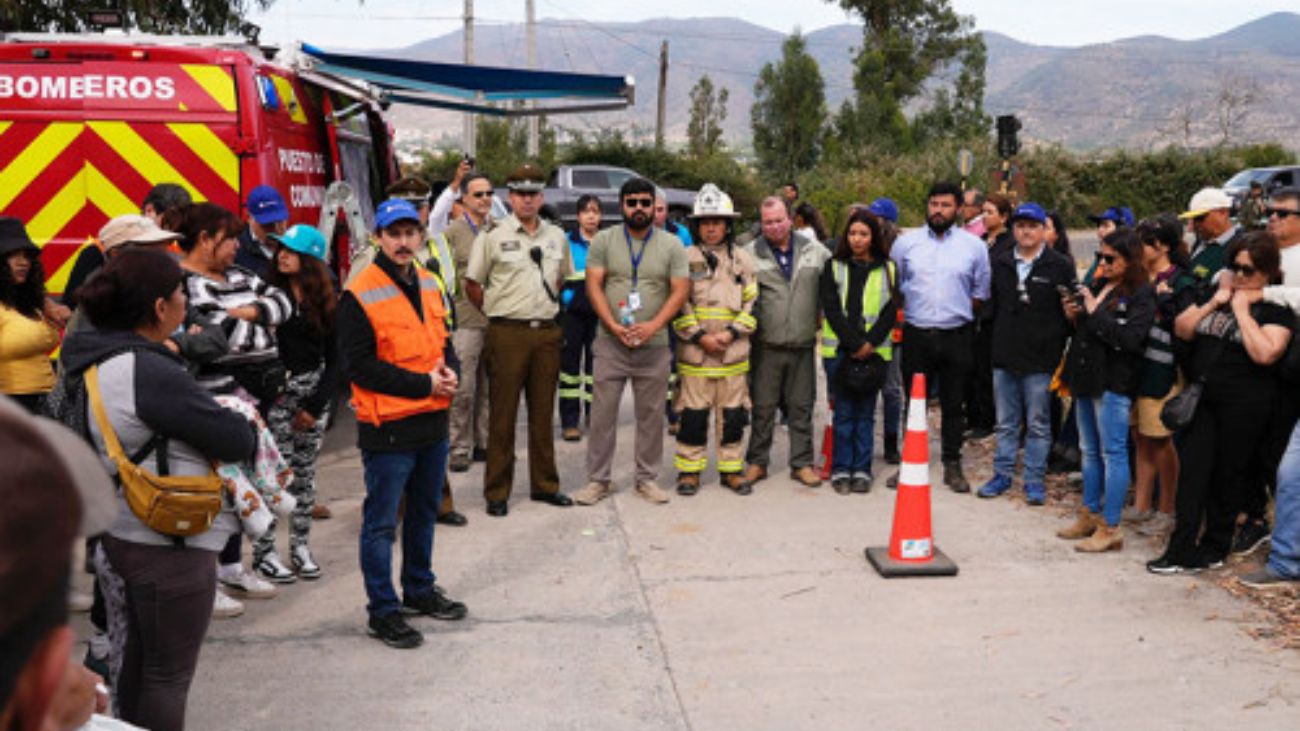 Simulacro de evacuación en Nogales refuerza seguridad ante sismos con Anglo American y autoridades locales