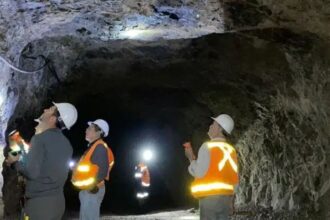 Perú autoriza a Silver Mountain reanudar operaciones en Mina Reliquias y Planta Caudalosa, impulsando la economía local