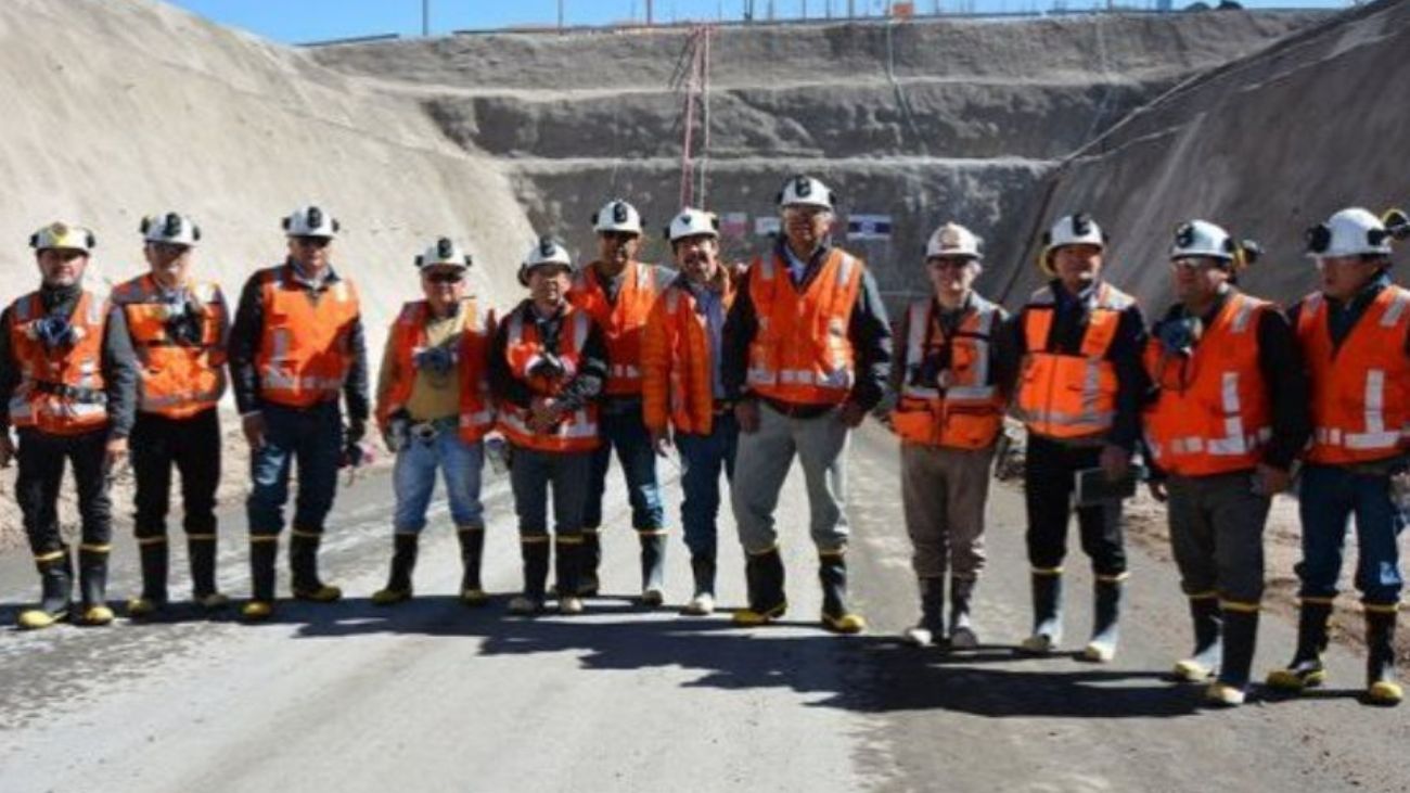 Cerca de 3.500 trabajadores de Chuquicamata de Codelco recibirían bonos por $27,3 millones