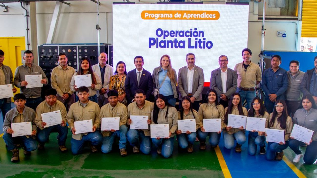 Albemarle impulsa la inclusión y el desarrollo local con su exitoso Programa de Aprendices en Chile: Más de 90% de jóvenes integrados a la industria minera