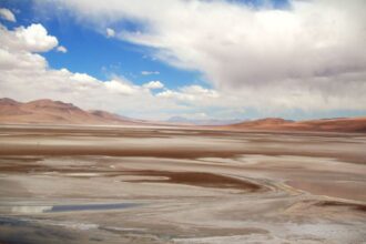 Conflicto en Atacama: Comunidad Indígena y Gobierno Chileno en Disputa por Leyes de Biodiversidad y Derechos Ancestrales