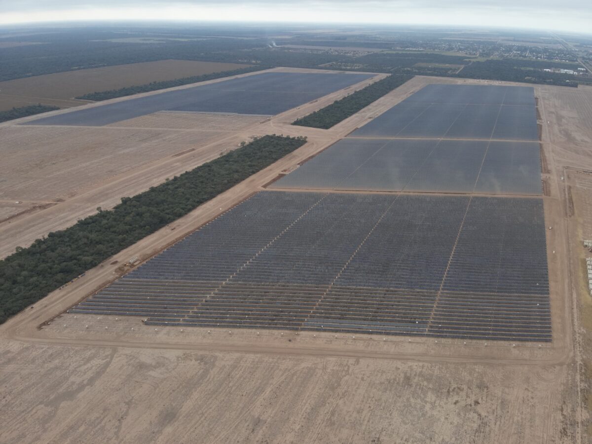 Trina Tracker se posiciona como el líder en trackers solares inteligentes en Argentina con más de 50% del mercado local en 2024