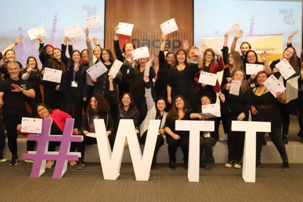 Mujeres de la Región de Los Ríos se Prepararon Para Asumir el Liderazgo en Transición Energética