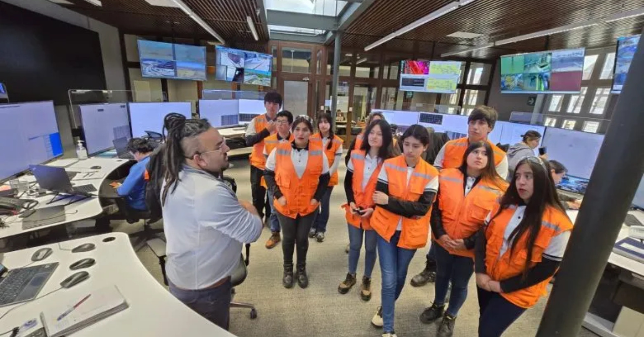 Estudiantes de Chañaral vivieron experiencia minera inolvidable en Codelco Salvador.