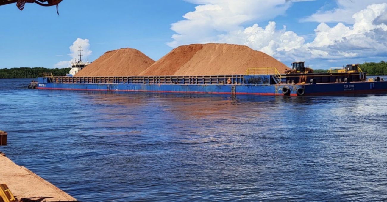 Metro Mining produce récord anual de bauxita.