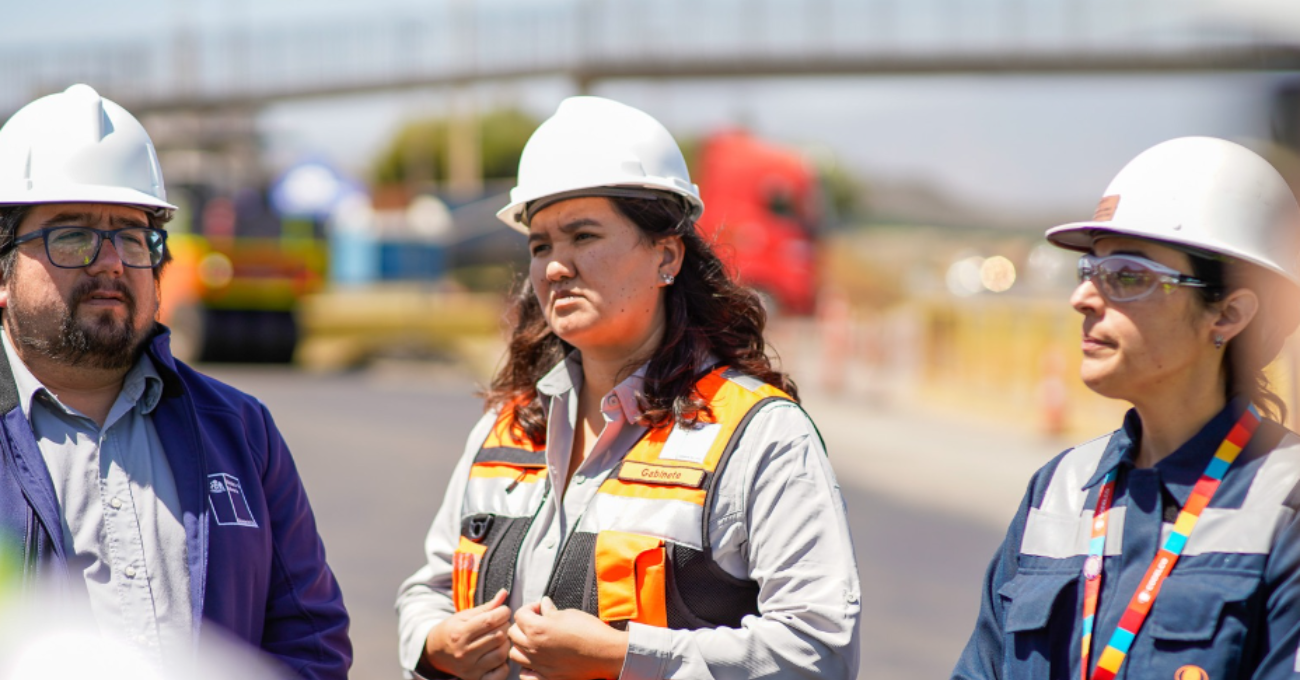 Pavimento con escoria de cobre en Codelco: avance hacia sostenibilidad.