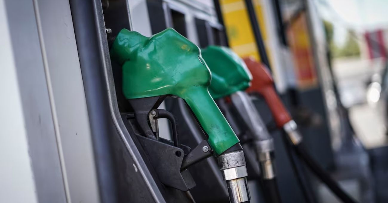 Nueva alza en el precio de la bencina: cuánto subirán los combustibles desde este jueves