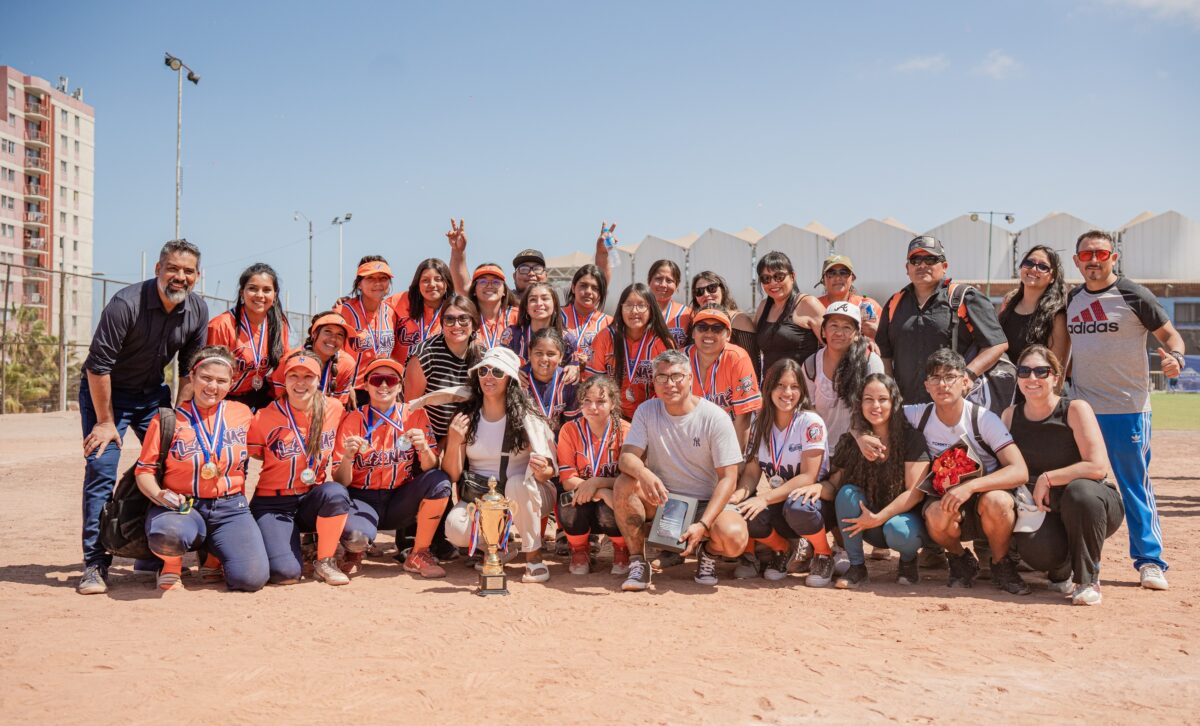 Las Azules de Argentina se quedan con el triunfo en IV torneo internacional femenino de sóftbol