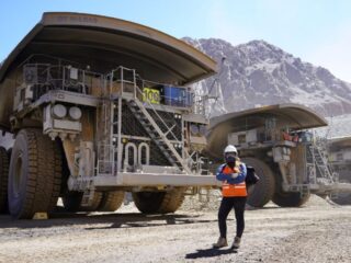 Minera Los Pelambres Impulsa el Futuro Laboral en Choapa con su Innovador Programa Aprendices Mina