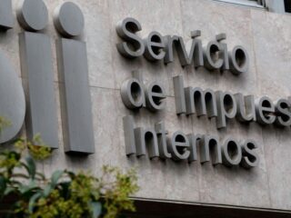 Nueva Regulación del SII en Chile: "Límite de 50 Transferencias" para Combatir Evasión Fiscal desde 2025