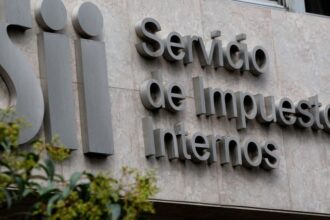 Nueva Regulación del SII en Chile: "Límite de 50 Transferencias" para Combatir Evasión Fiscal desde 2025