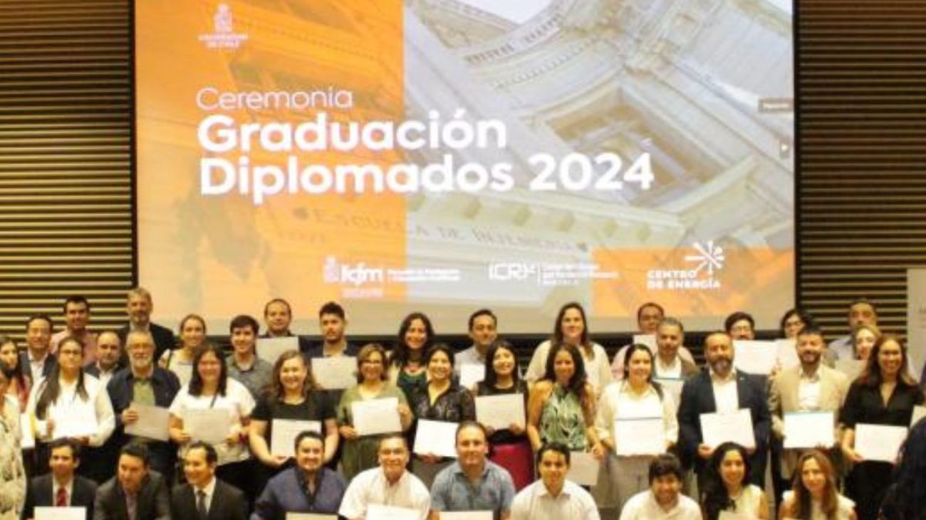 Diplomado en Hidrógeno Verde Finaliza con Éxito: 30 Profesionales Capacitados en Energía Sostenible en Chile