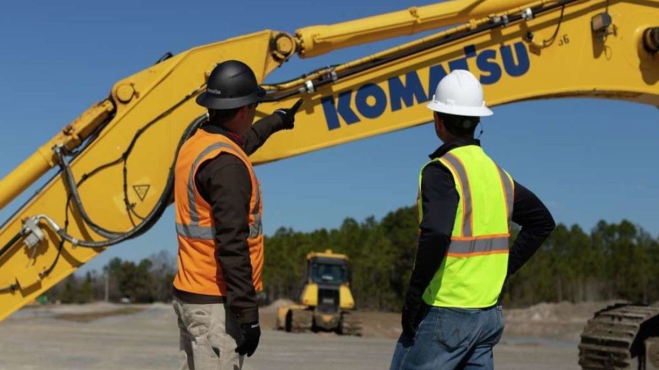 Oportunidades de Empleo en Komatsu: Postula Online a Diversas Vacantes en Faenas Mineras de Chile para 2025