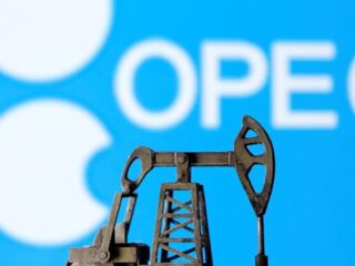 Producción de OPEP+ cae a 40,65 mbd en diciembre: Impacto y análisis futuro del mercado petrolero