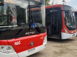 Alternativas de Transporte en Santiago: Descubre las Herramientas Digitales y SMS para Seguir en Tiempo Real los Buses Red