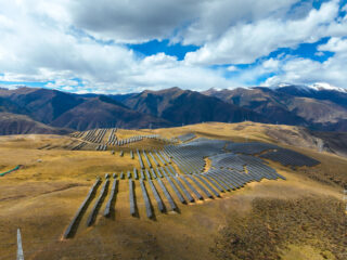 Nuevo récord mundial en la industria fotovoltaica: Trinasolar establece una eficiencia de módulo solar totalmente pasivado del 25.44%