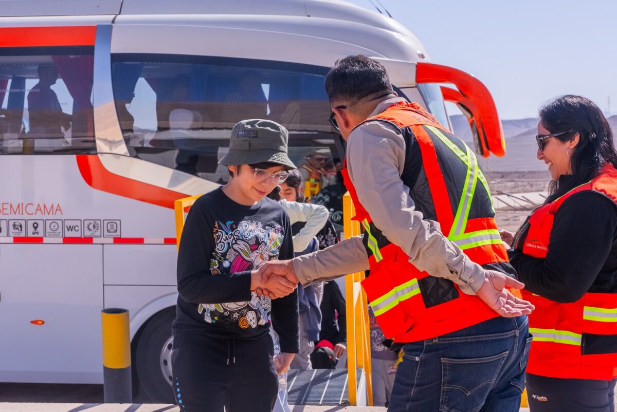 Lomas Bayas abre sus puertas a las familias: Una experiencia en el corazón de la minería del cobre 