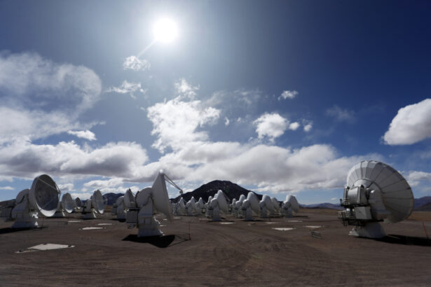 ALMA se alista para recibir al nuevo cerebro de datos astronómicos a 2900 metros de altura