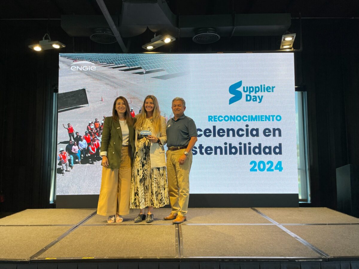 Axinntus recibe premio “Excelencia en Sostenibilidad 2024” de Engie Chile en el Supplier Day 2025