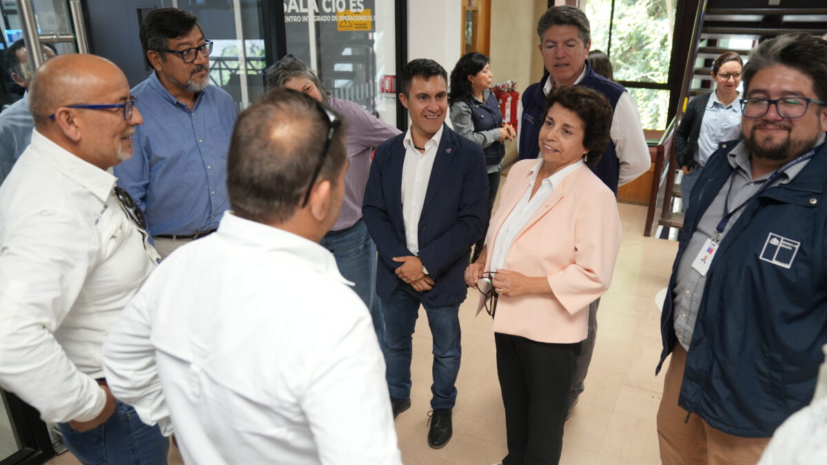 Ministra de Minería visitó el Centro Integrado de Operaciones (CIO) de El Soldado 