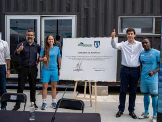 Collahuasi renueva compromiso con fútbol juvenil y femenino de Deportes Iquique