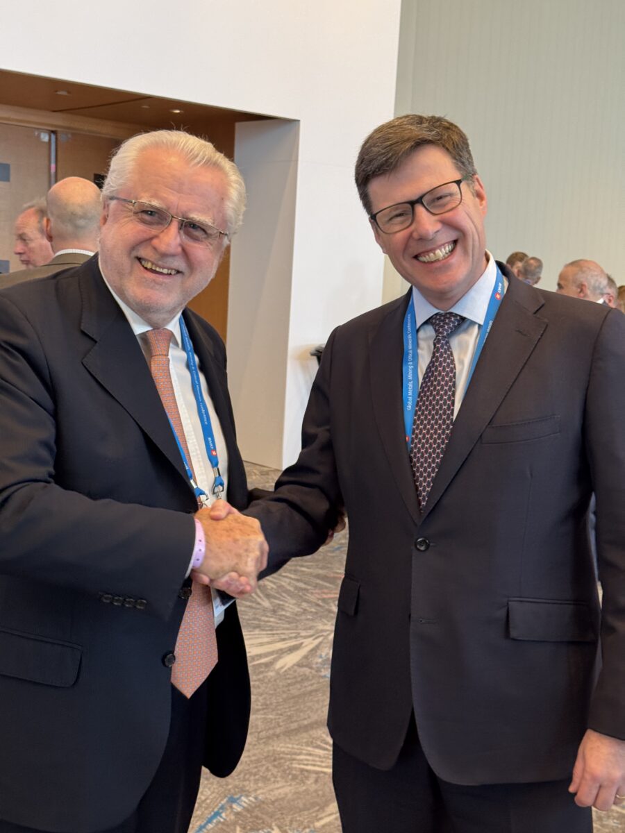 Presidentes de Codelco y Anglo American coinciden en conferencia internacional en Miami y celebran el MoU entre Andina y Los Bronces