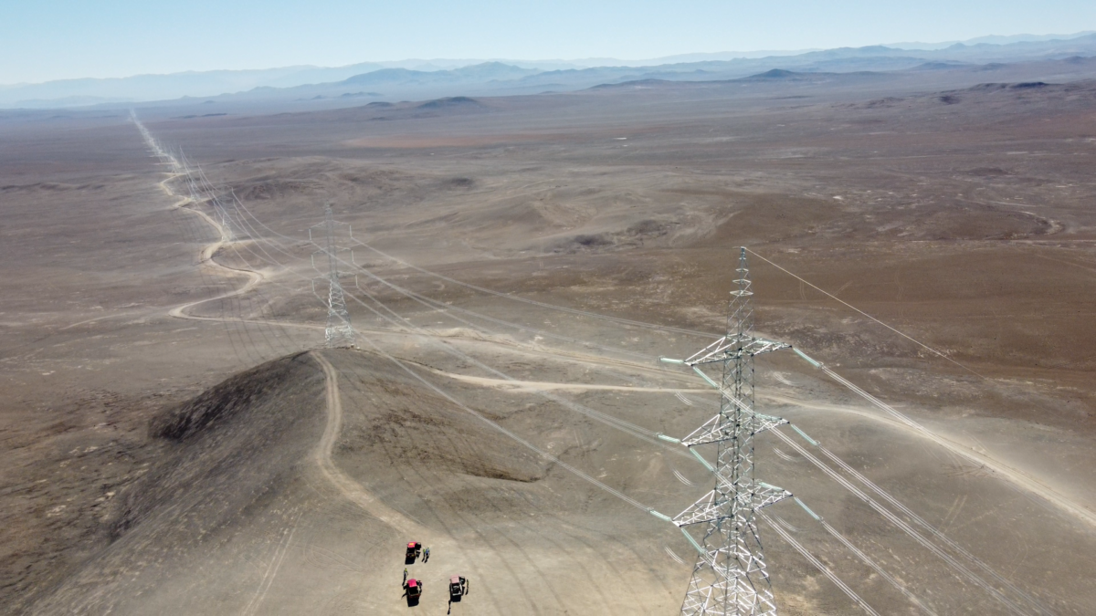 Transelec habilita nueva línea eléctrica y subestación estratégica en el Norte Grande del país