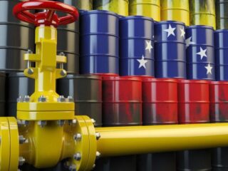 Exportaciones Petroleras de Venezuela Crecen 15% Impulsadas por Chevron y Demandas de China