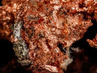 Super Copper descubre altas concentraciones de cobre en el proyecto Cordillera Cobre, Chile: Resultados prometedores para la minería