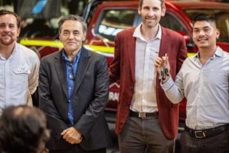 Grandleasing y Enaex lideran la revolución verde en minería con la primera flota de camionetas eléctricas 4x4 en Chile