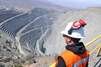 Minería subterránea en Romeral: avance clave para el yacimiento de hierro.