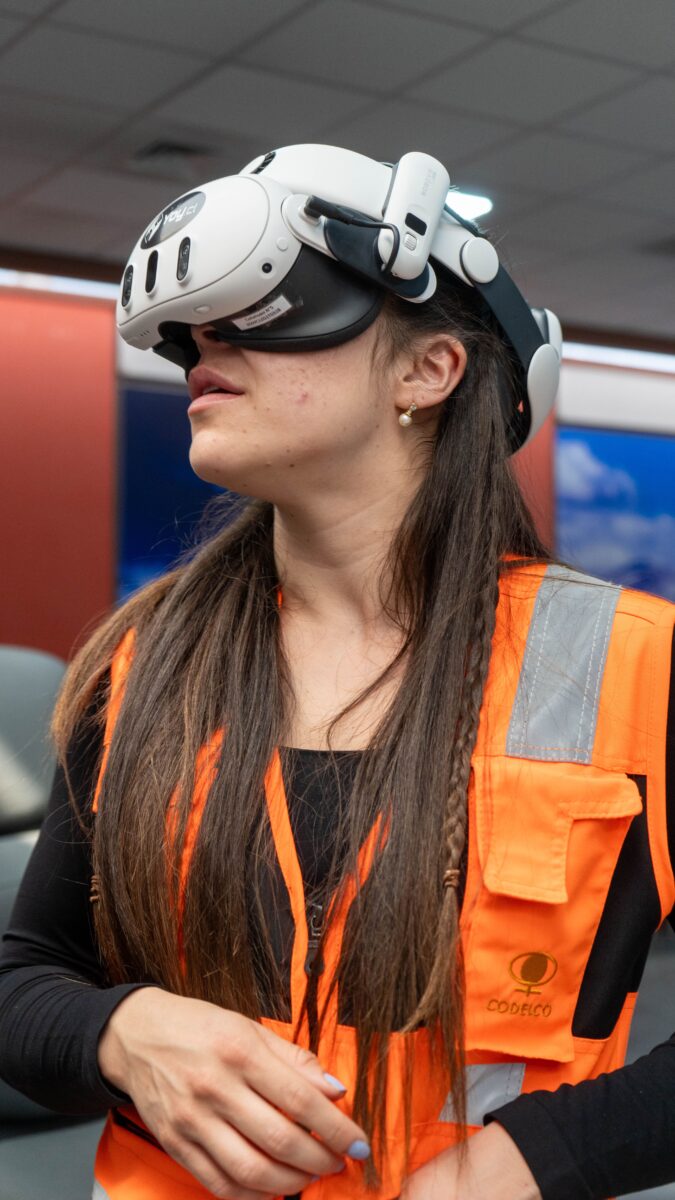 Chile se consolida como el segundo país con mayor participación de mujeres en la minería a nivel global 