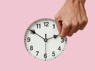 Cambio de hora en Chile: revisa cuándo debes ajustar los relojes