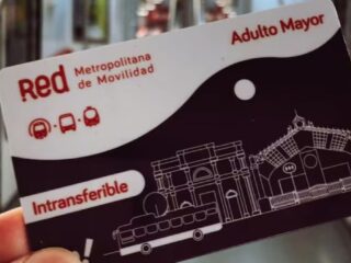 Así puedes obtener gratis la Tarjeta Bip! Adulto Mayor y viajar por solo $370