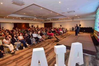 Seminario Mujer & Minería en Antofagasta: Líderes discuten inclusión y sostenibilidad en la industria