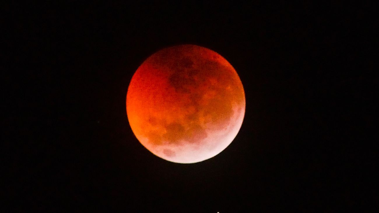 Eclipse Lunar Total en Marzo 2025: No Te Pierdas la Fascinante Luna de Sangre Visible Globalmente