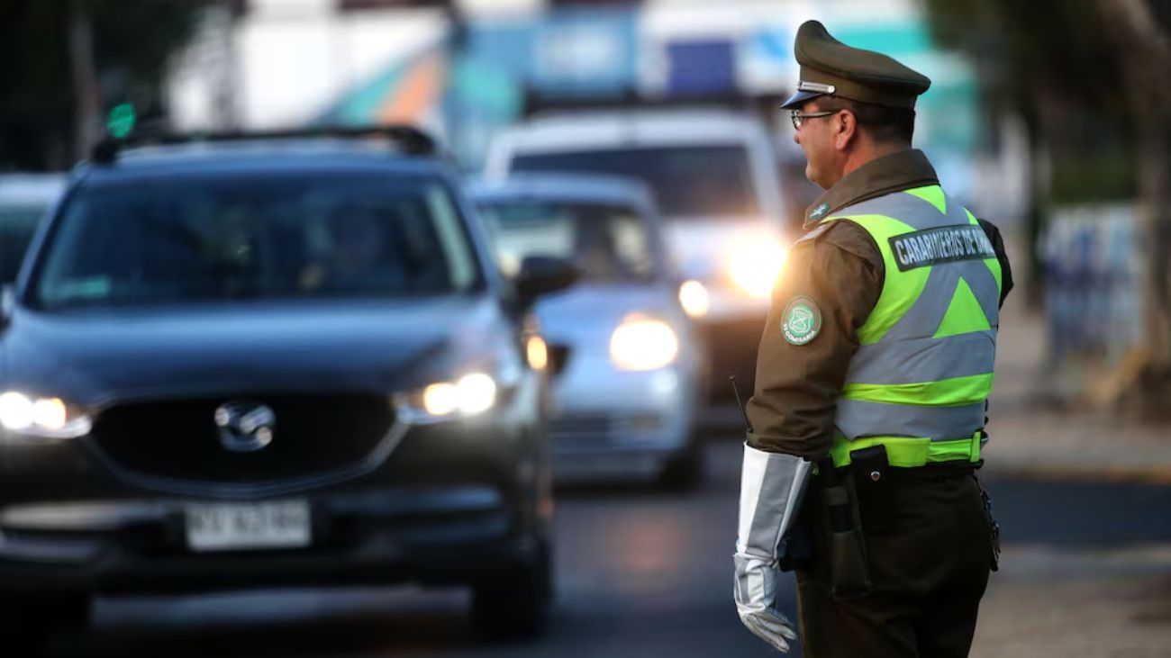 Santiago Implementará Restricción Vehicular en 2025 para Combatir la Contaminación Invernal