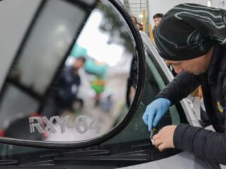 Chile Exige Grabado de Patentes en Vidrios de Vehículos desde 2025 para Mejorar Seguridad Vial